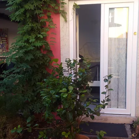 チングス ホテル 2*