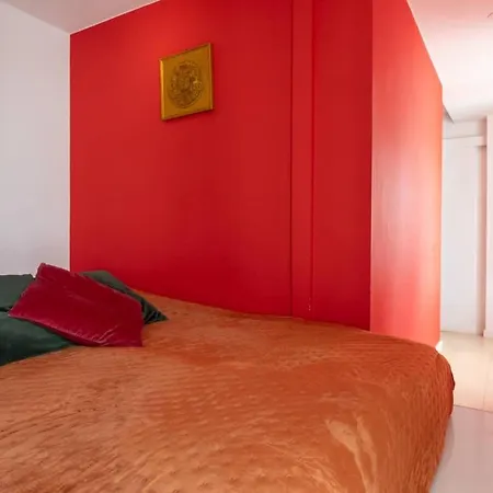 Tings Hotel 2*