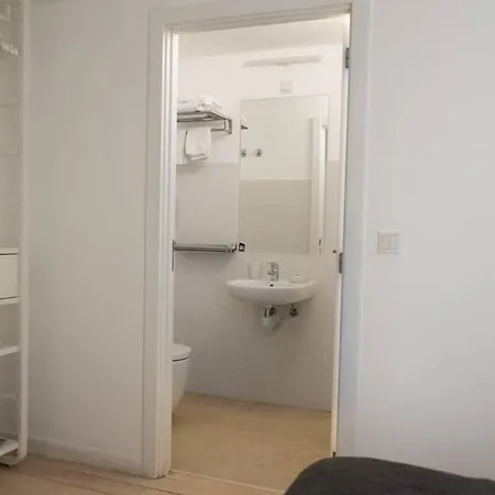 チングス ホテル